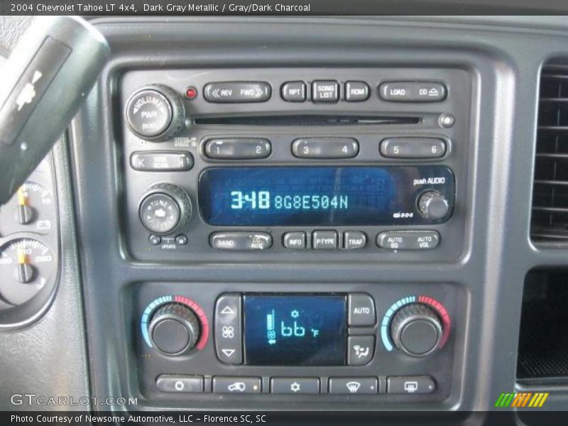 Dark Gray Metallic / Gray/Dark Charcoal 2004 Chevrolet Tahoe LT 4x4