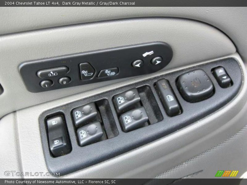 Dark Gray Metallic / Gray/Dark Charcoal 2004 Chevrolet Tahoe LT 4x4