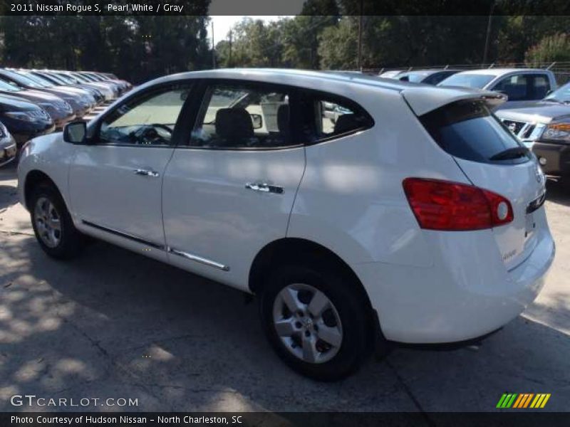 Pearl White / Gray 2011 Nissan Rogue S