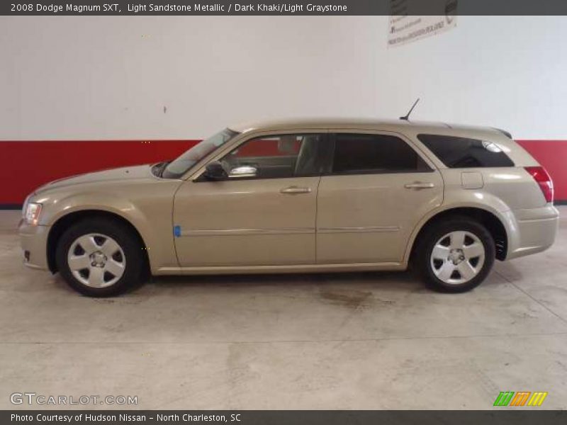 Light Sandstone Metallic / Dark Khaki/Light Graystone 2008 Dodge Magnum SXT