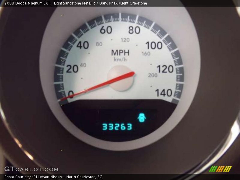 Light Sandstone Metallic / Dark Khaki/Light Graystone 2008 Dodge Magnum SXT