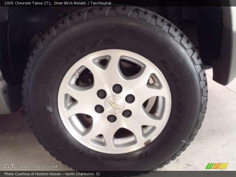 Silver Birch Metallic / Tan/Neutral 2005 Chevrolet Tahoe Z71