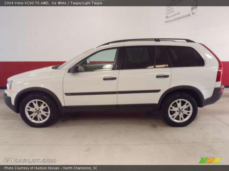 Ice White / Taupe/Light Taupe 2004 Volvo XC90 T6 AWD