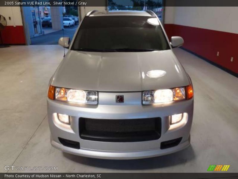 Silver Nickel / Gray 2005 Saturn VUE Red Line