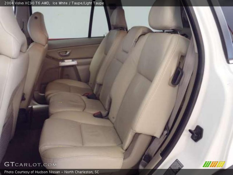 Ice White / Taupe/Light Taupe 2004 Volvo XC90 T6 AWD