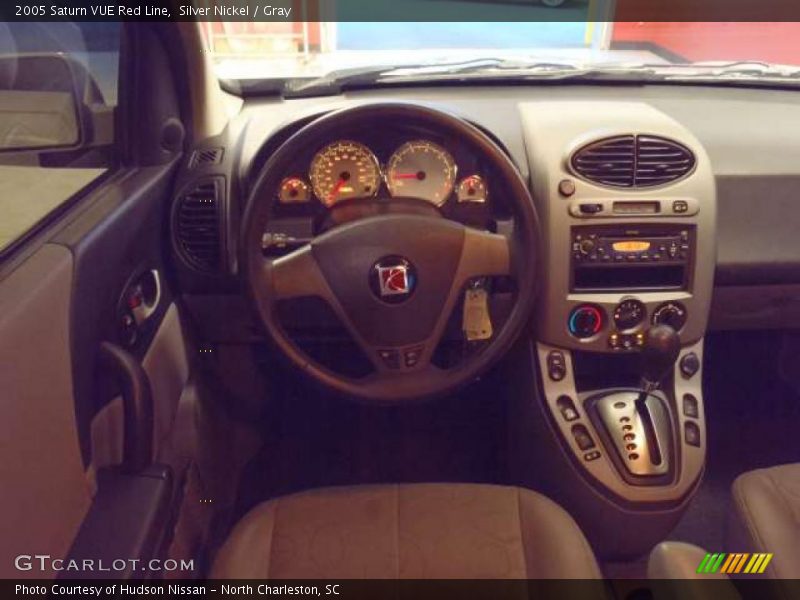 Silver Nickel / Gray 2005 Saturn VUE Red Line