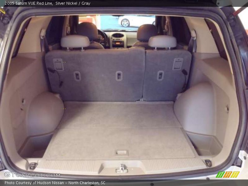 Silver Nickel / Gray 2005 Saturn VUE Red Line