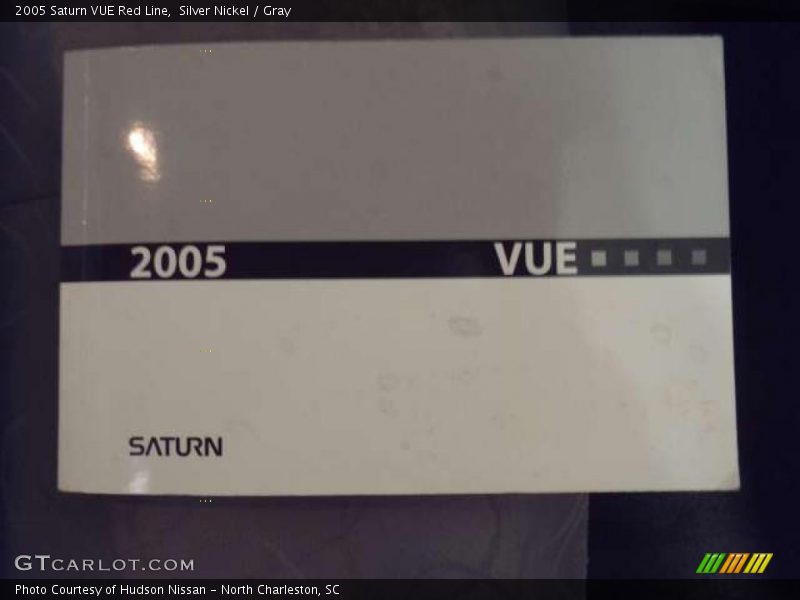 Silver Nickel / Gray 2005 Saturn VUE Red Line