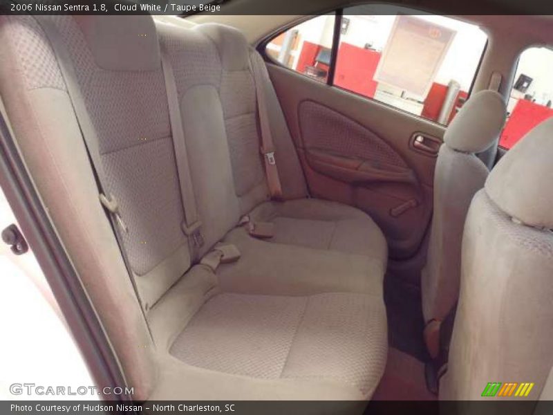 Cloud White / Taupe Beige 2006 Nissan Sentra 1.8
