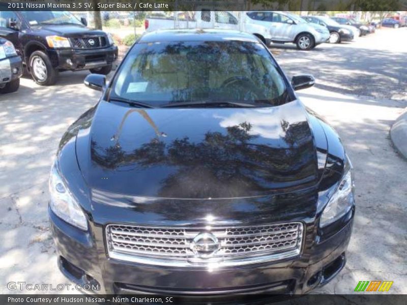 Super Black / Cafe Latte 2011 Nissan Maxima 3.5 SV