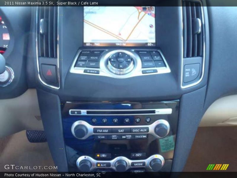 Super Black / Cafe Latte 2011 Nissan Maxima 3.5 SV