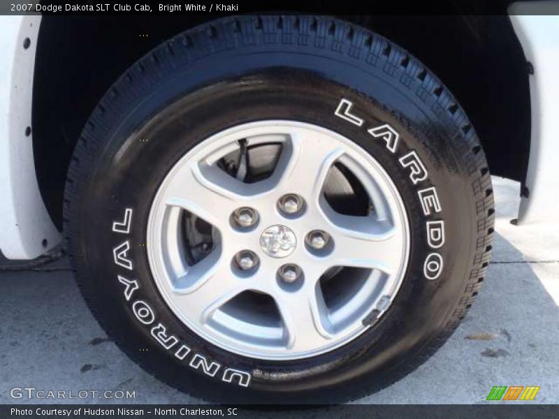 Bright White / Khaki 2007 Dodge Dakota SLT Club Cab