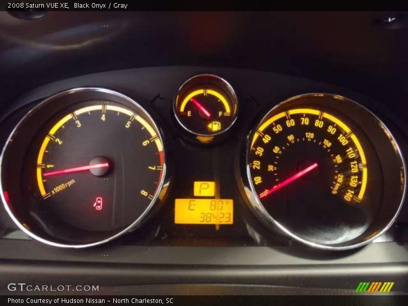 Black Onyx / Gray 2008 Saturn VUE XE