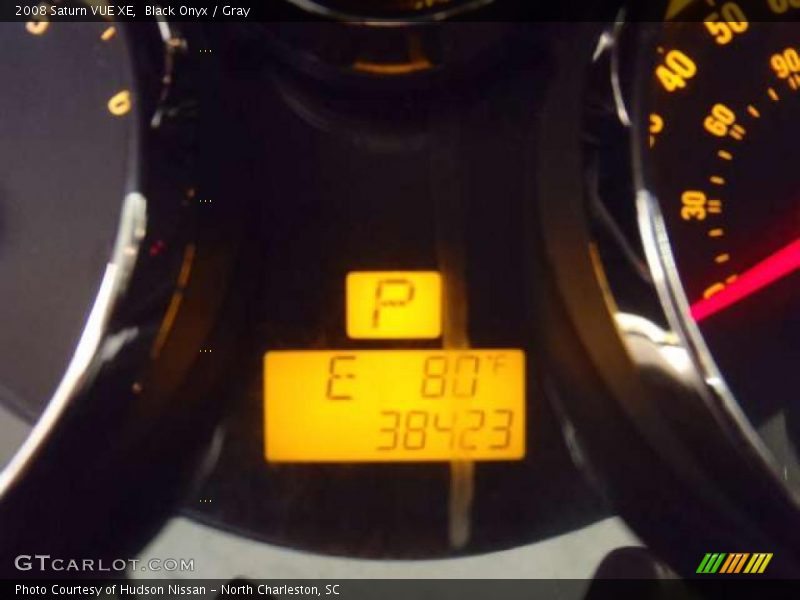Black Onyx / Gray 2008 Saturn VUE XE