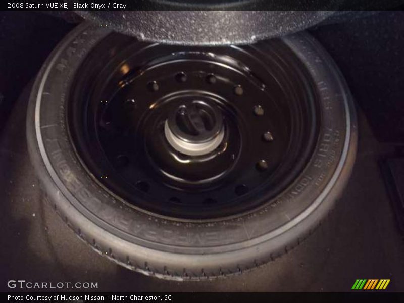 Black Onyx / Gray 2008 Saturn VUE XE