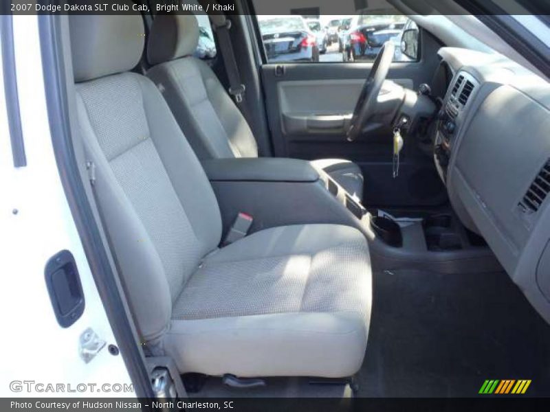 Bright White / Khaki 2007 Dodge Dakota SLT Club Cab