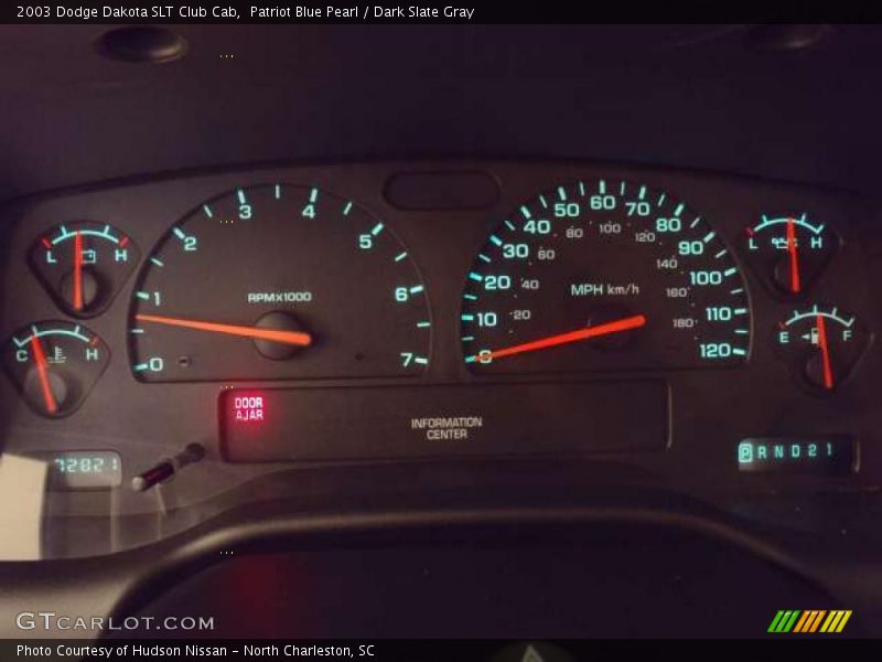 Patriot Blue Pearl / Dark Slate Gray 2003 Dodge Dakota SLT Club Cab