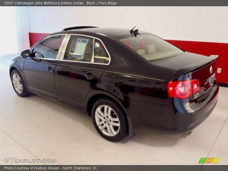 Black / Pure Beige 2007 Volkswagen Jetta Wolfsburg Edition Sedan