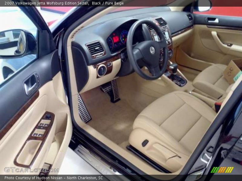 Black / Pure Beige 2007 Volkswagen Jetta Wolfsburg Edition Sedan