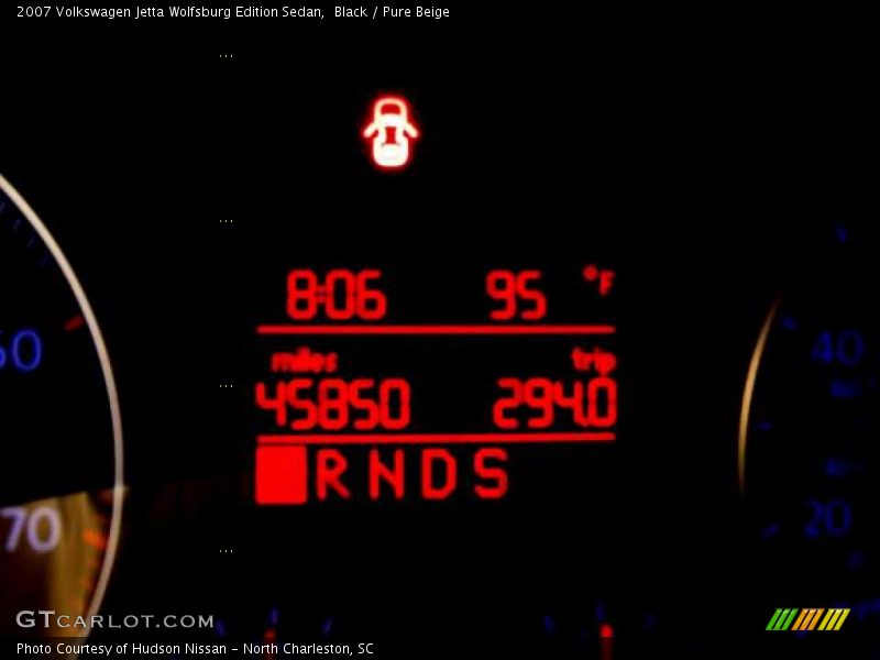 Black / Pure Beige 2007 Volkswagen Jetta Wolfsburg Edition Sedan