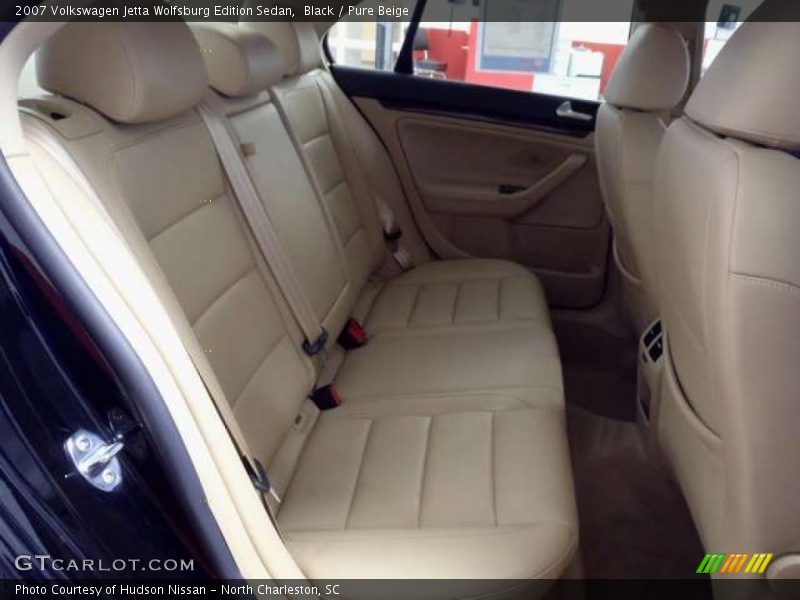 Black / Pure Beige 2007 Volkswagen Jetta Wolfsburg Edition Sedan