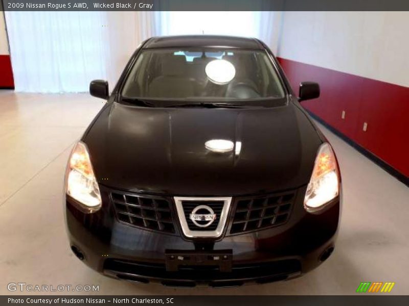 Wicked Black / Gray 2009 Nissan Rogue S AWD
