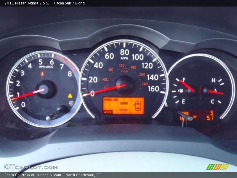 Tuscan Sun / Blond 2011 Nissan Altima 2.5 S