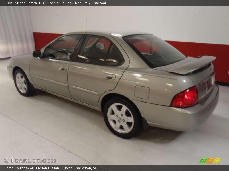 Radium / Charcoal 2005 Nissan Sentra 1.8 S Special Edition