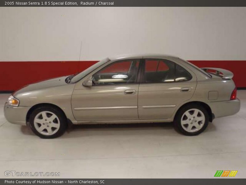 Radium / Charcoal 2005 Nissan Sentra 1.8 S Special Edition