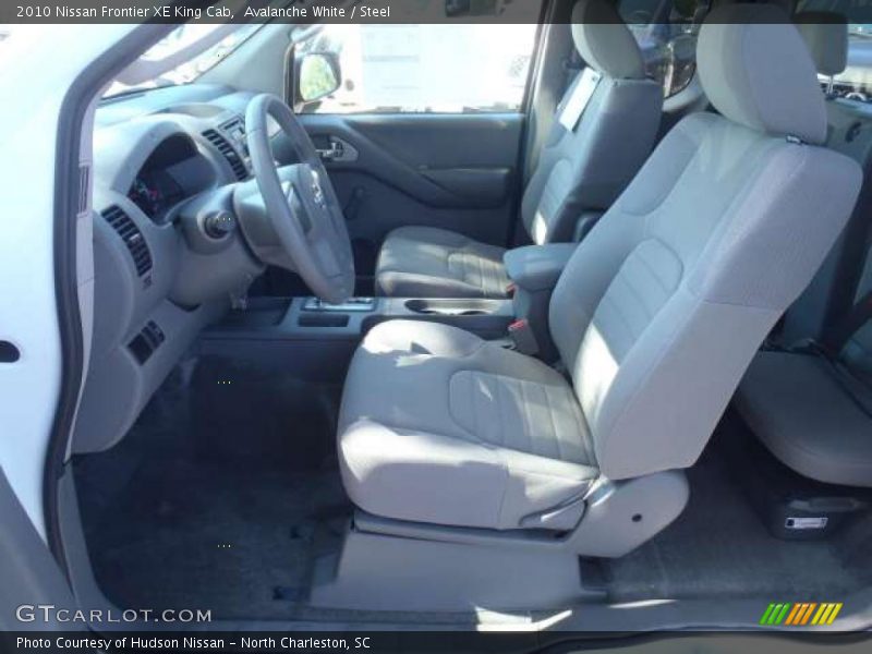 Avalanche White / Steel 2010 Nissan Frontier XE King Cab