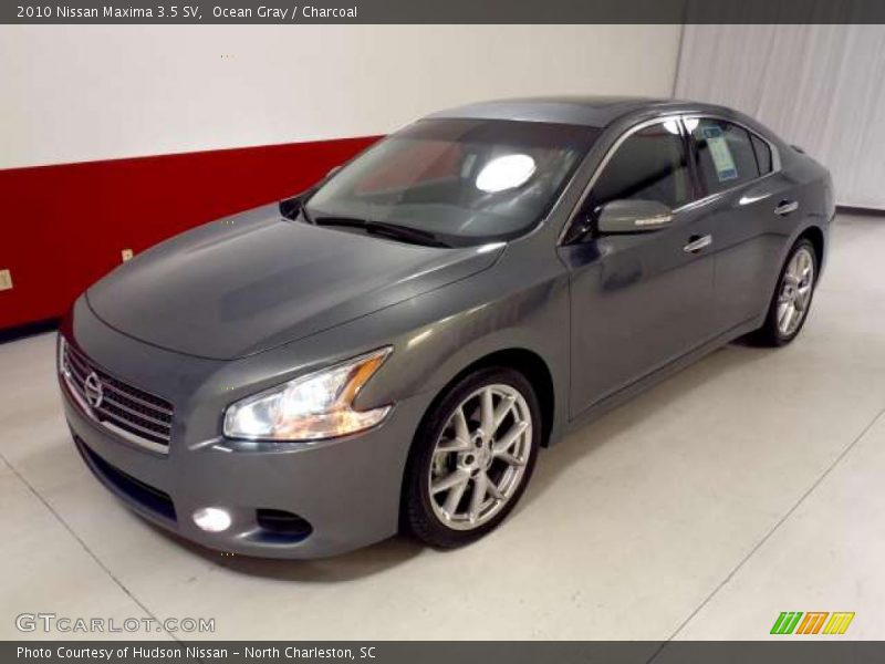 Ocean Gray / Charcoal 2010 Nissan Maxima 3.5 SV