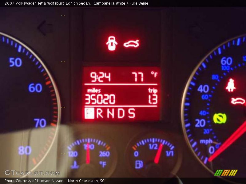 Campanella White / Pure Beige 2007 Volkswagen Jetta Wolfsburg Edition Sedan