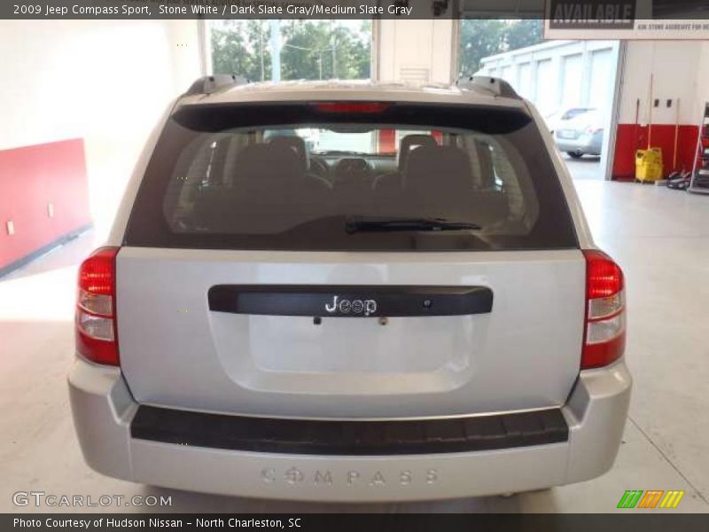 Stone White / Dark Slate Gray/Medium Slate Gray 2009 Jeep Compass Sport