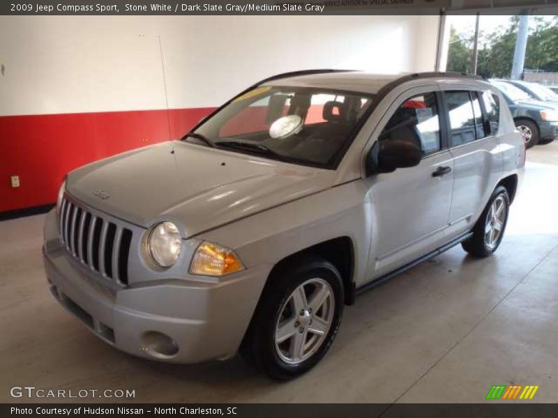 Stone White / Dark Slate Gray/Medium Slate Gray 2009 Jeep Compass Sport