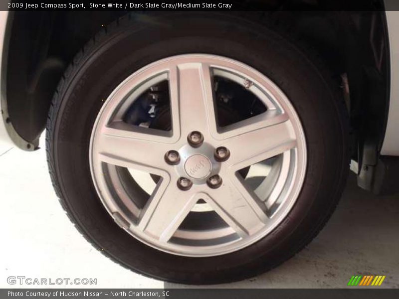 Stone White / Dark Slate Gray/Medium Slate Gray 2009 Jeep Compass Sport