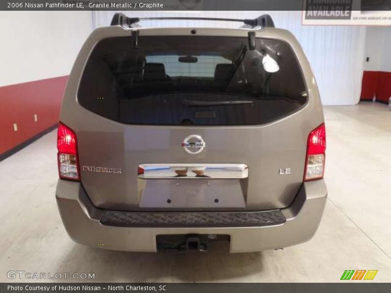 Granite Metallic / Graphite 2006 Nissan Pathfinder LE