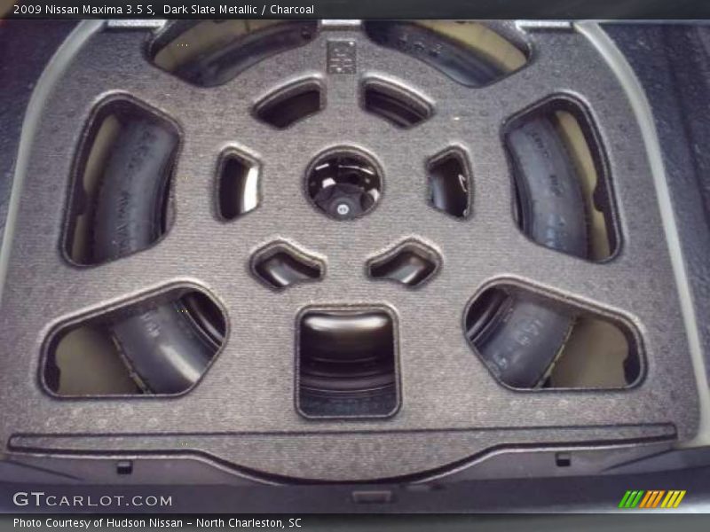 Dark Slate Metallic / Charcoal 2009 Nissan Maxima 3.5 S