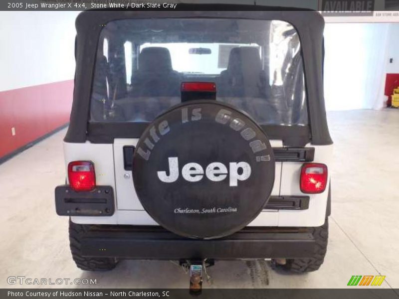 Stone White / Dark Slate Gray 2005 Jeep Wrangler X 4x4