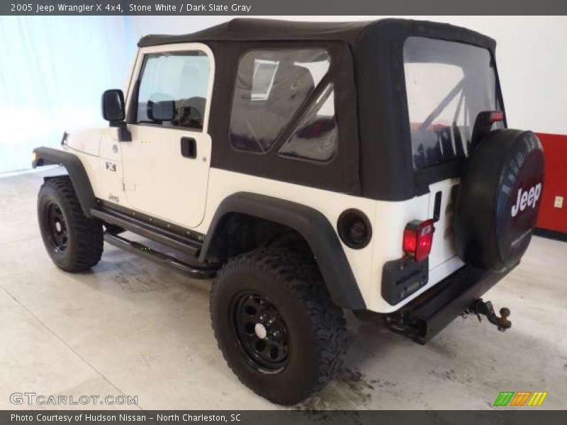 Stone White / Dark Slate Gray 2005 Jeep Wrangler X 4x4