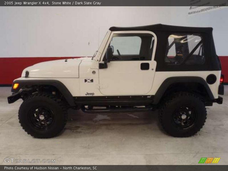 Stone White / Dark Slate Gray 2005 Jeep Wrangler X 4x4