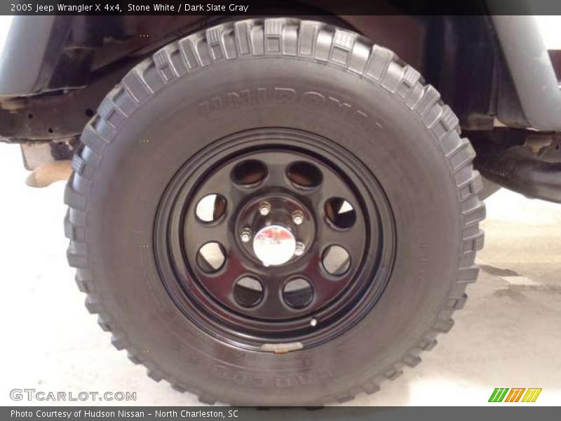 Stone White / Dark Slate Gray 2005 Jeep Wrangler X 4x4
