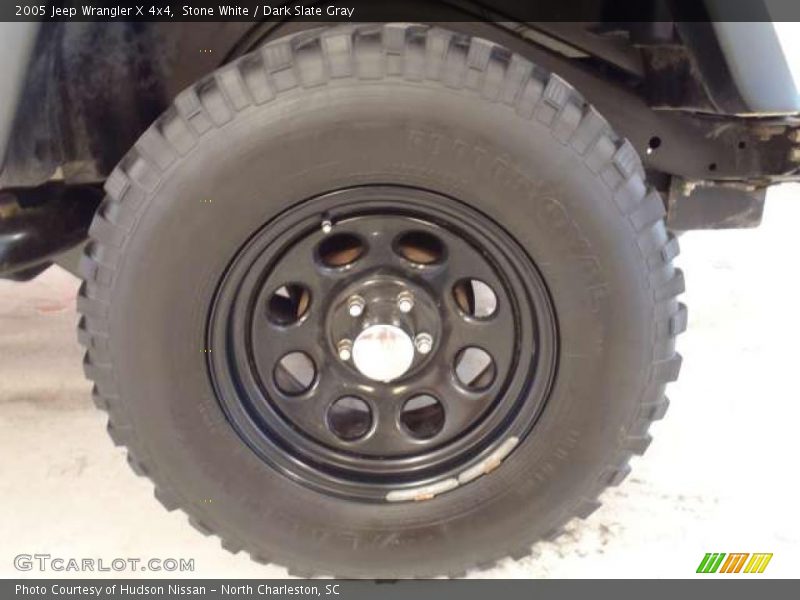 Stone White / Dark Slate Gray 2005 Jeep Wrangler X 4x4
