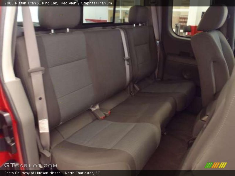 Red Alert / Graphite/Titanium 2005 Nissan Titan SE King Cab