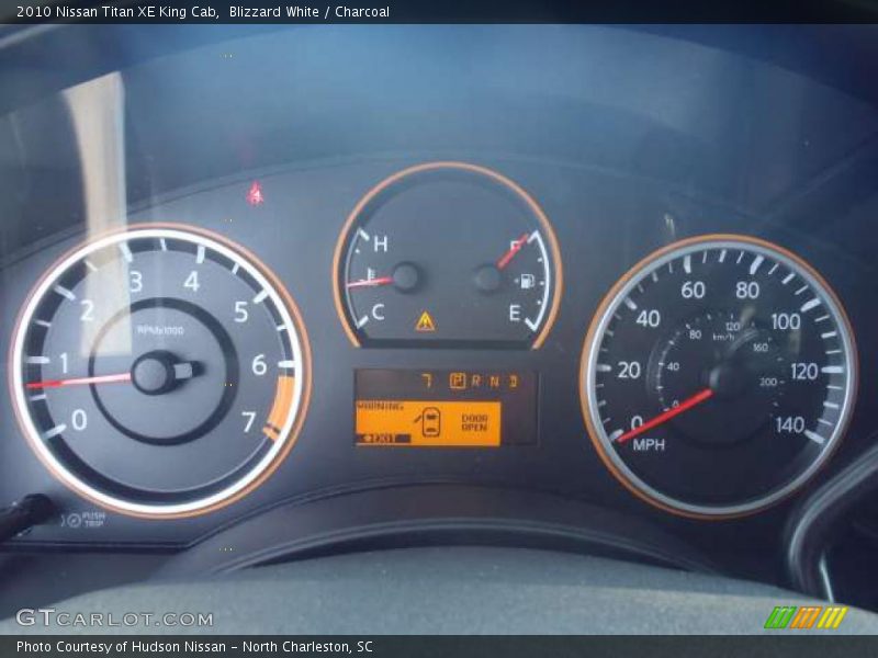 Blizzard White / Charcoal 2010 Nissan Titan XE King Cab