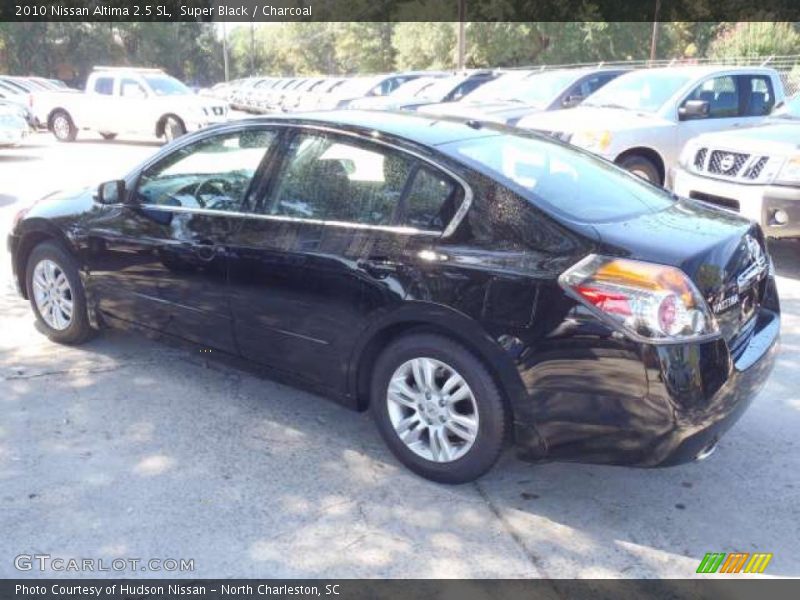 Super Black / Charcoal 2010 Nissan Altima 2.5 SL