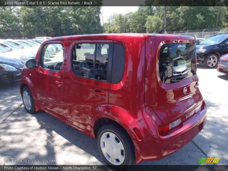 Scarlet Red Metallic / Black 2010 Nissan Cube 1.8 S