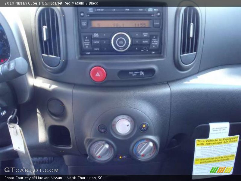 Scarlet Red Metallic / Black 2010 Nissan Cube 1.8 S