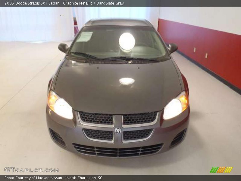 Graphite Metallic / Dark Slate Gray 2005 Dodge Stratus SXT Sedan