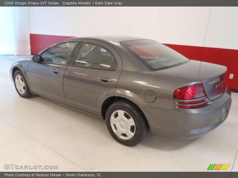 Graphite Metallic / Dark Slate Gray 2005 Dodge Stratus SXT Sedan