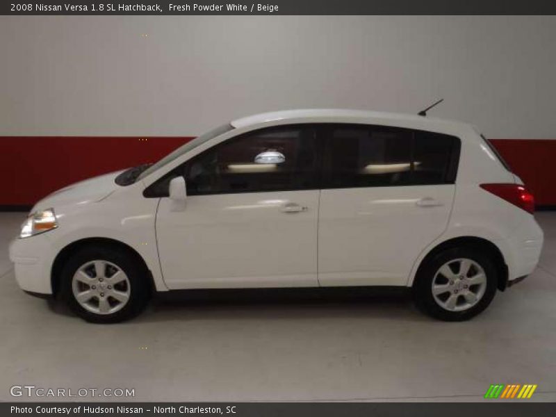 Fresh Powder White / Beige 2008 Nissan Versa 1.8 SL Hatchback